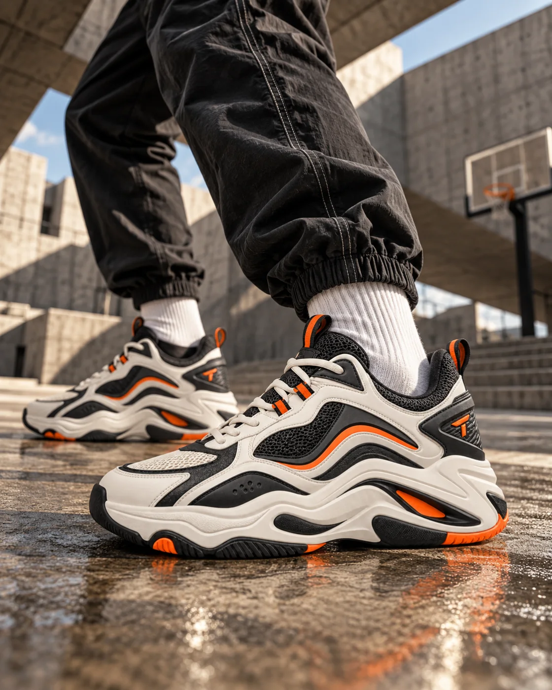 Tempo One portées sur un terrain de basket